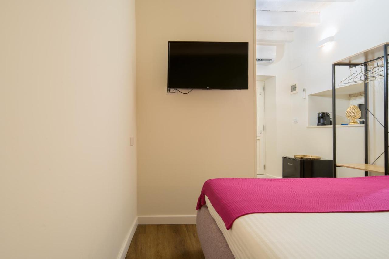 The Room Ortigia Syracuse Bagian luar foto